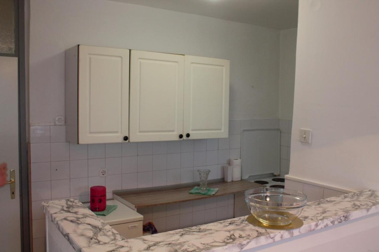 Apartman Anida Apartment Мостар Екстериор снимка