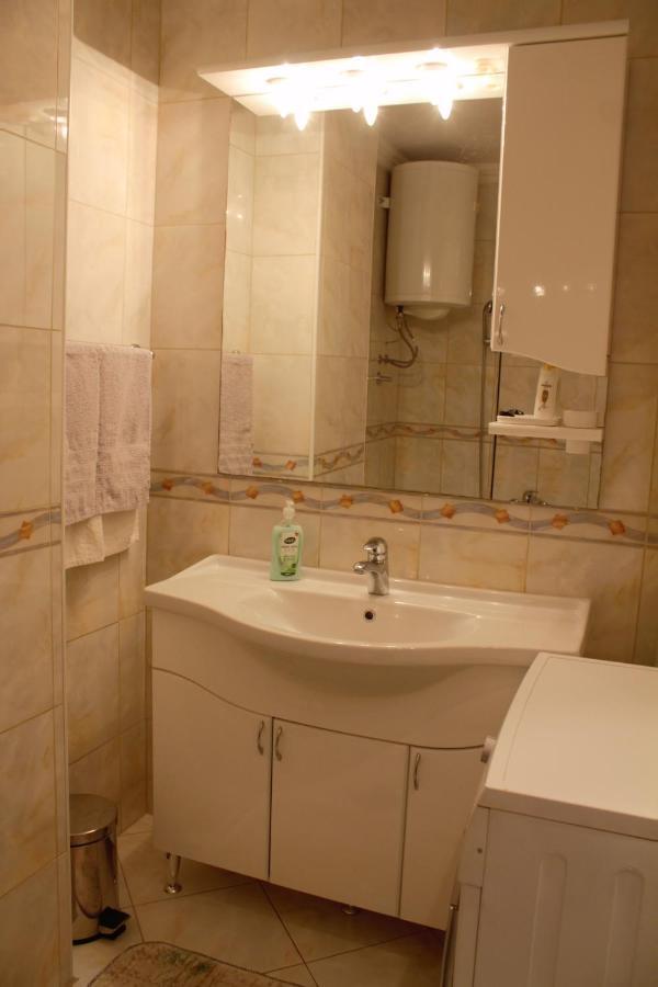 Apartman Anida Apartment Мостар Екстериор снимка